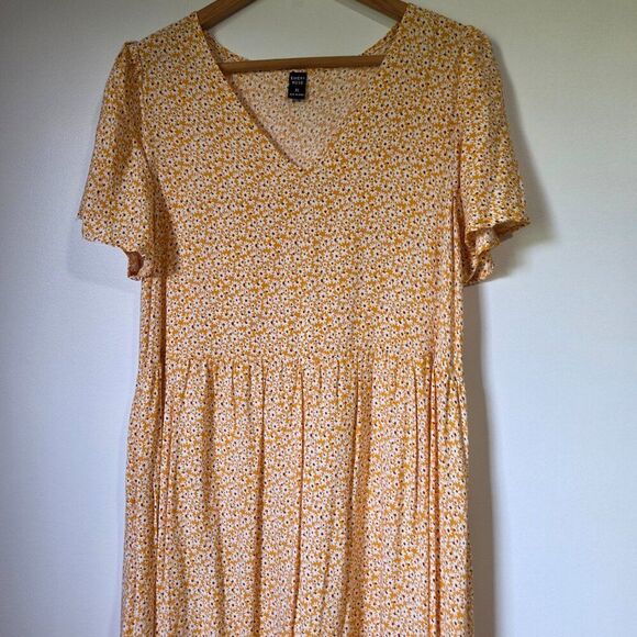 EUC LIKE NEW EMERY ROSE YELLOW DAISY PRINT FLORAL V NECK TIERED MAXI DRESS SZ XL - Picture 4 of 15